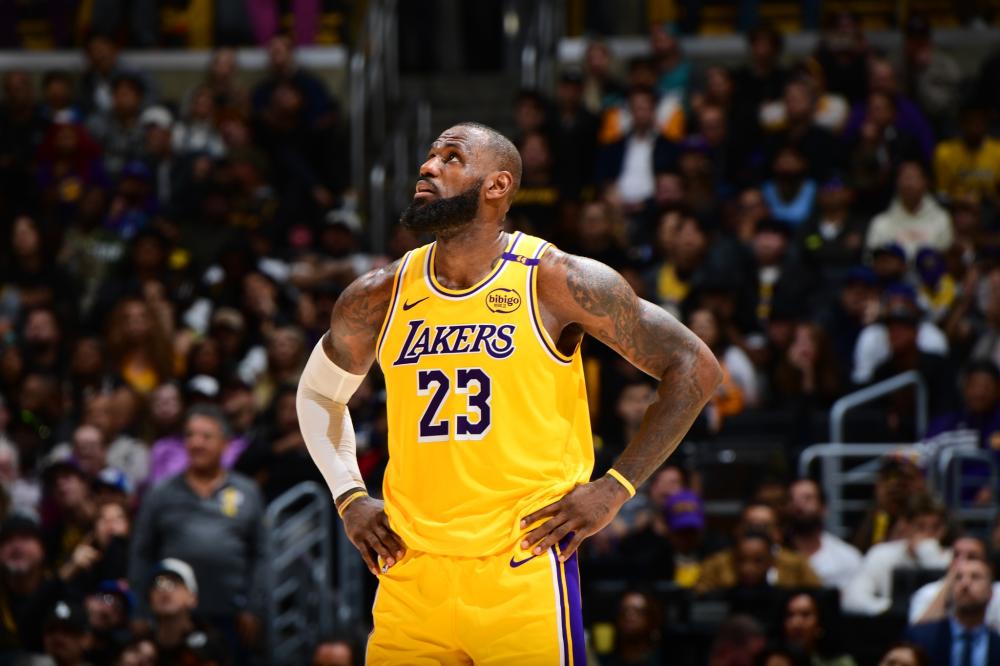 赛中一个关 赛中一个关