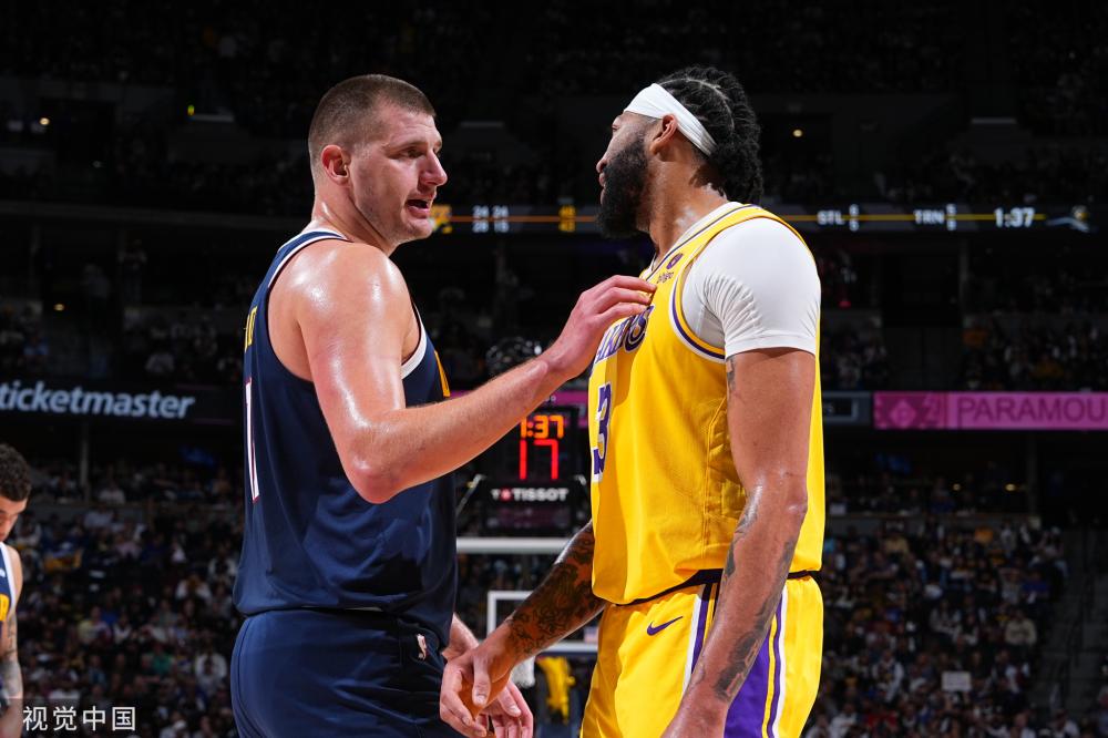 他重回巅峰 他重回巅峰